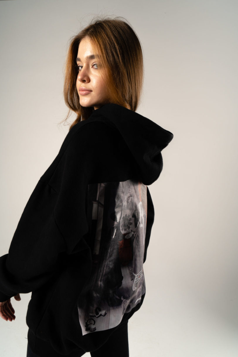 The Arnolfini Hoodie - Image 5